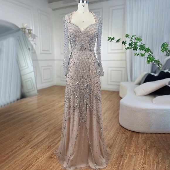 2024 Wedding / evening/ prom luxury long gown dress - Picture 1 of 4